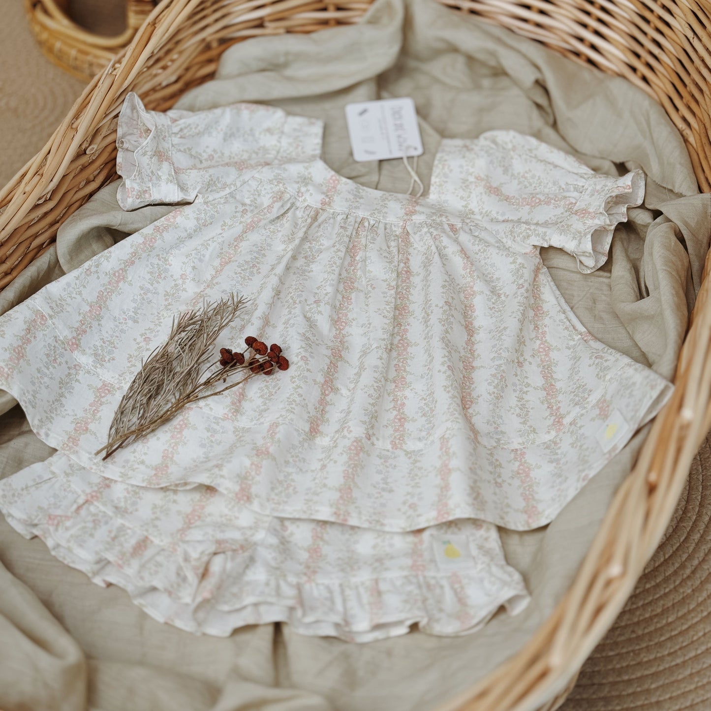 12M-10Y Vintage Floral Outfit Set | Light, Airy & Perfectly Romantic