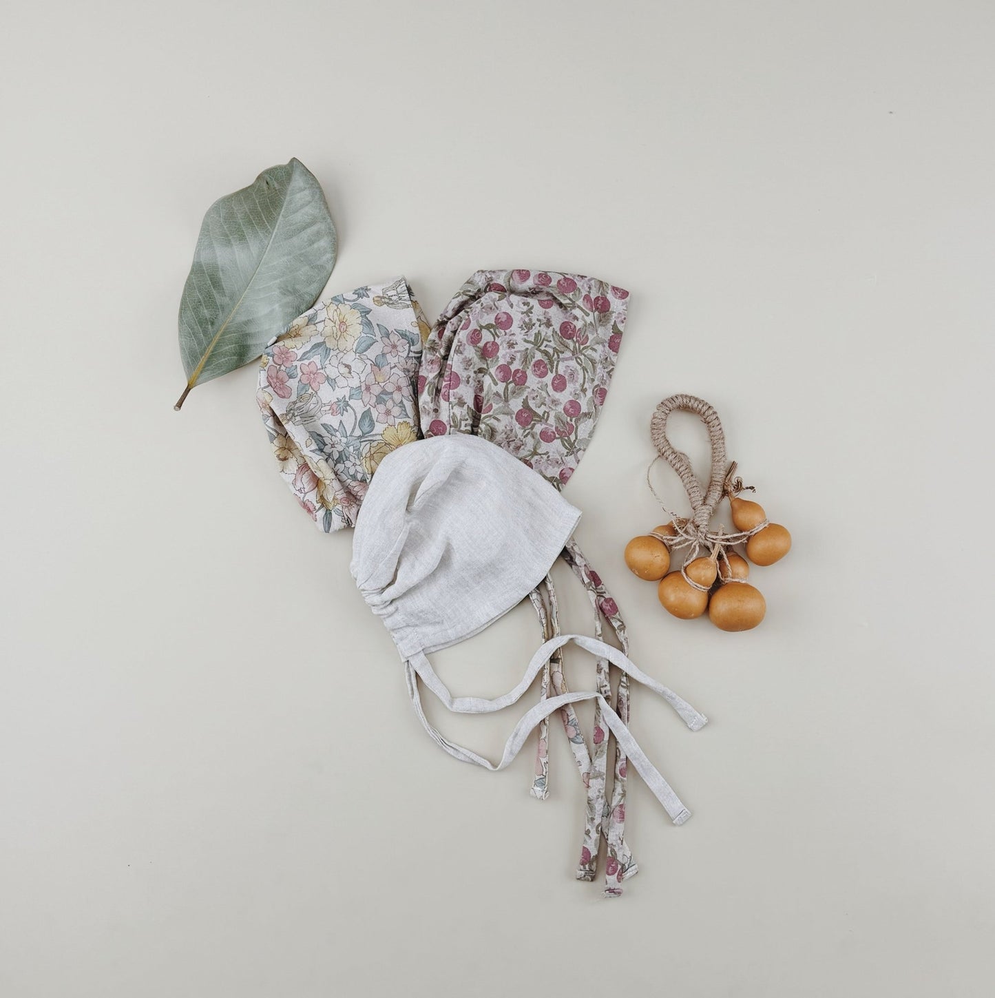 5 colorsd Baby lovely beanies - Chichi and Wawa