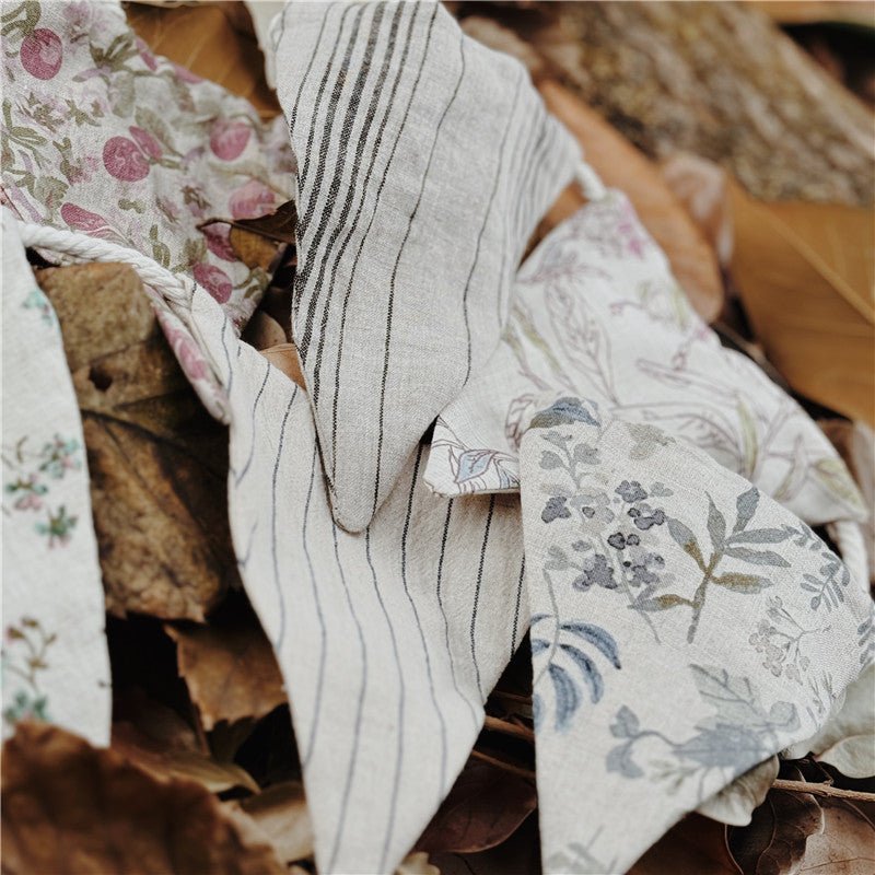Linen Designer Pattern Hand Made Room Decorations - Chichi and Wawa
